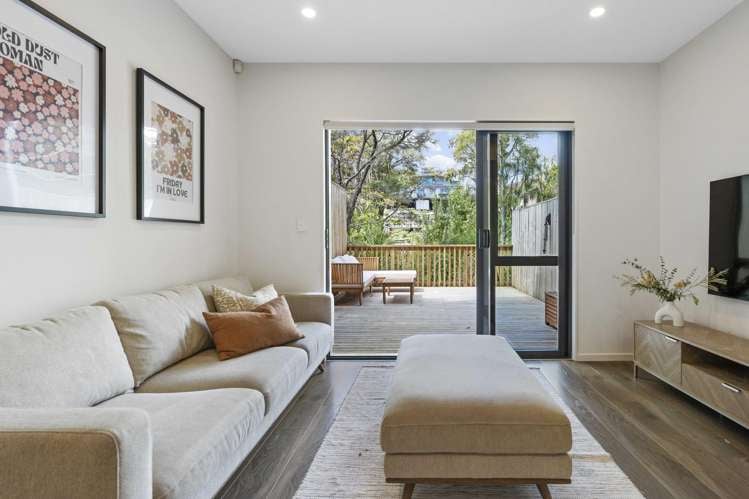 85 Morihana Close Glen Eden_4