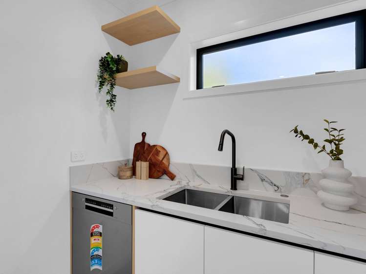 4/11 Comries Road Chartwell_4