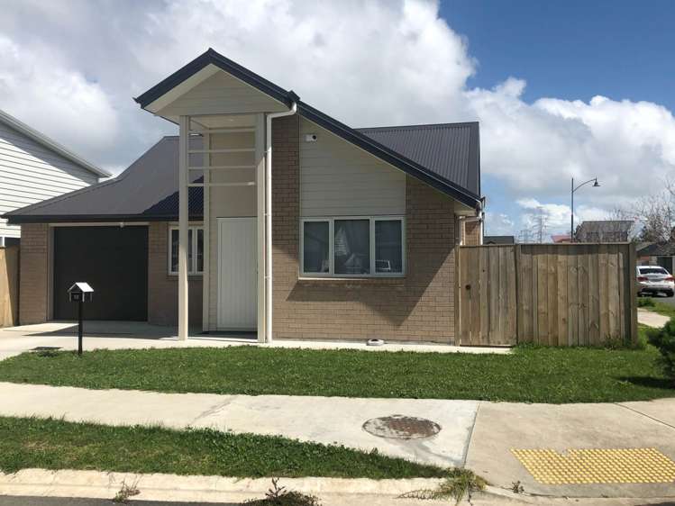 18 Matata Drive Takanini_1