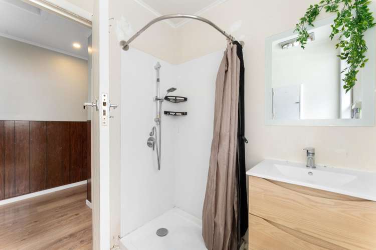 8A Harrington Road Henderson_14