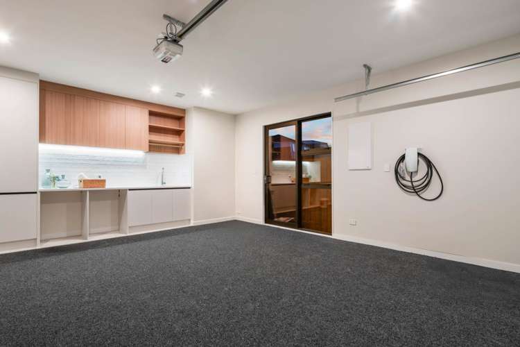 66 Tipu Crescent Milldale_24