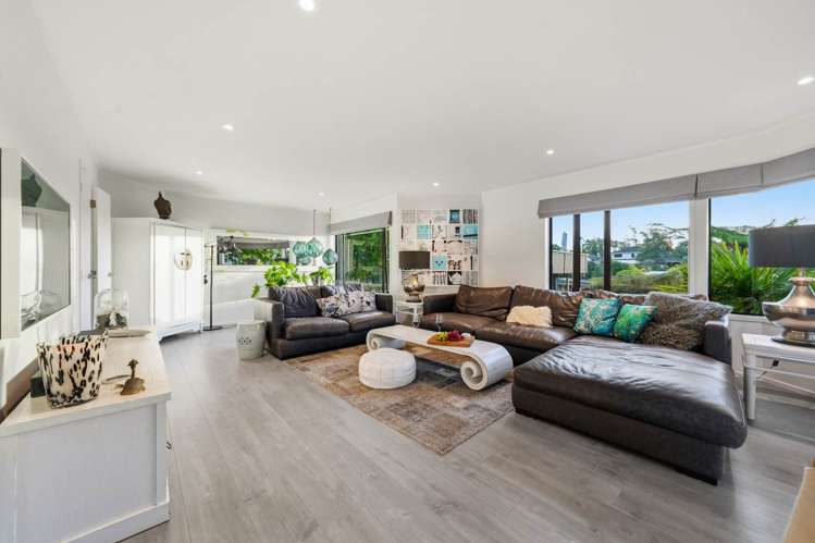 77 The Terrace Herald Island_6