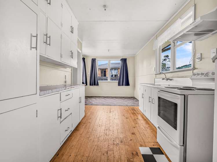 12 & 12a Bellingham Crescent Fordlands_6