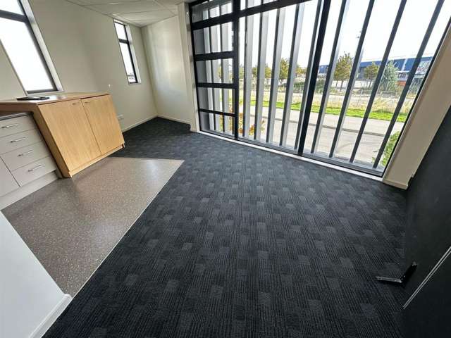 Unit 10, 31-33 Tyne Street Addington_3