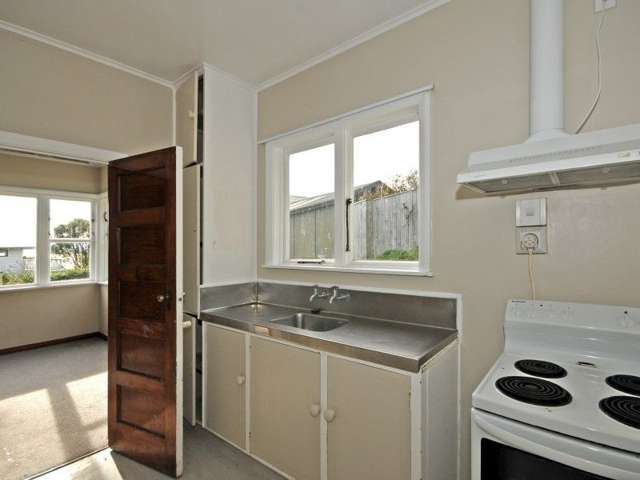 61 Beacon Hill Road Strathmore Park_4