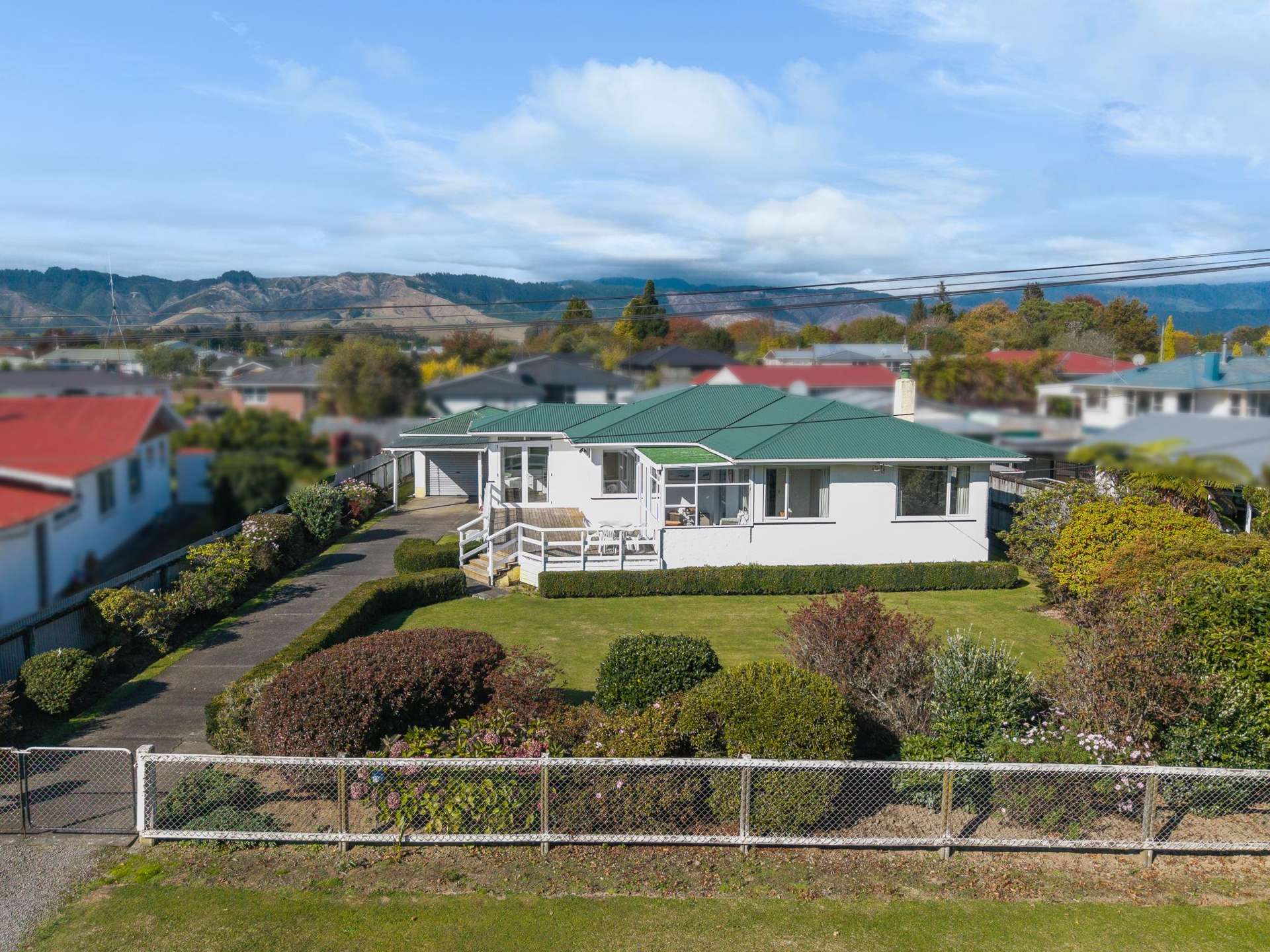 2 Roslyn Road Levin_0