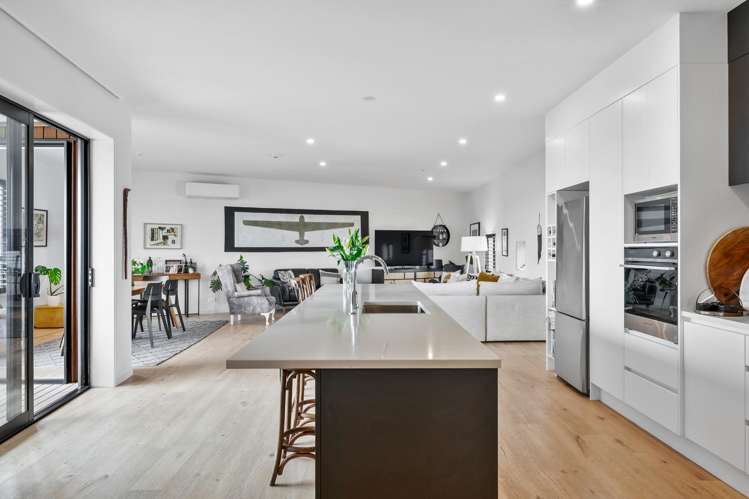 3/85 Bomb Point Drive_0