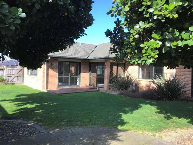 6 Daniel Crescent 11373_1