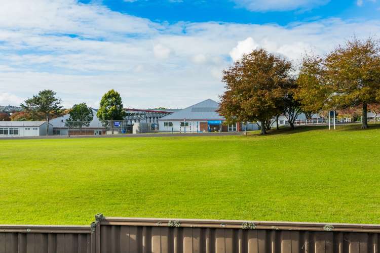 2/14 Butley Drive Farm Cove_15