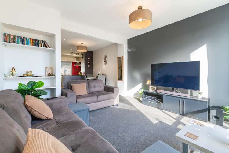 42 Kirikiri Lane East Tamaki_8