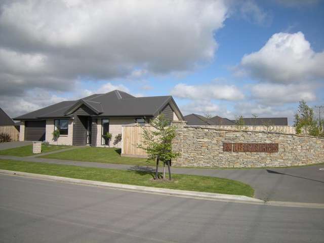 2 Liffey Springs Drive Lincoln_1