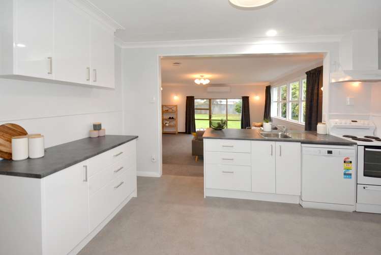 38 Stirling Crescent Mosgiel_6