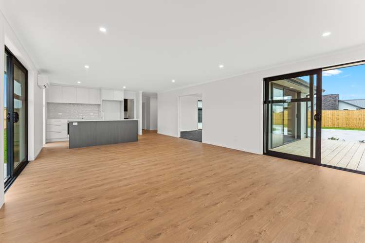 15 Patty Lane Patumahoe_3