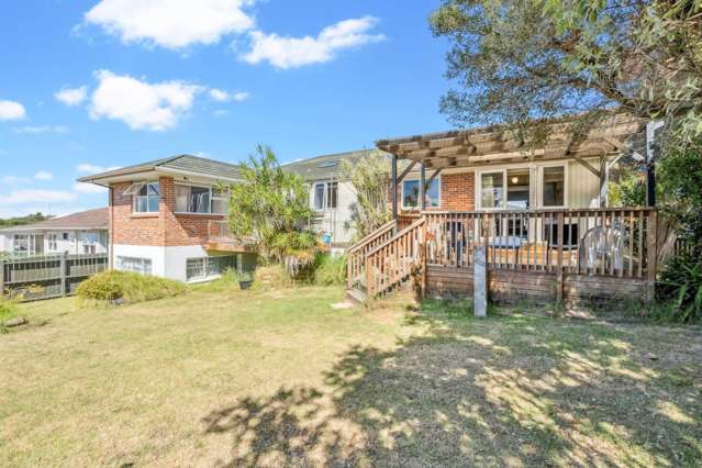 8 Camellia Place Mt Roskill_2