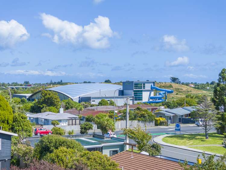 8 Warrimoo Street Paraparaumu_16