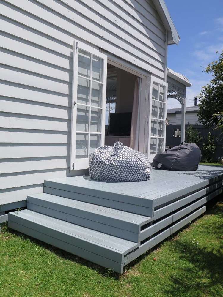 2 Smith Street Raglan_18