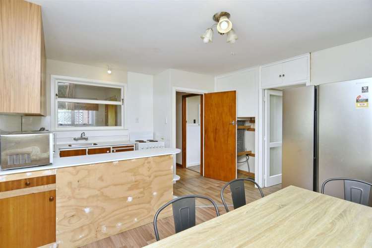 38 Hastings Street Southbridge_5