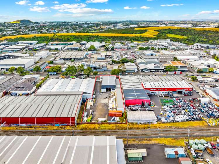 17 Industry Road Penrose_4