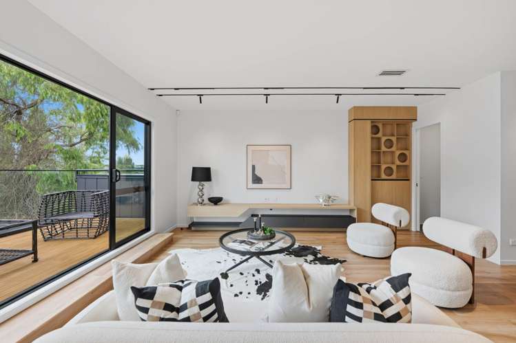 7B Cruickshank Crescent_0