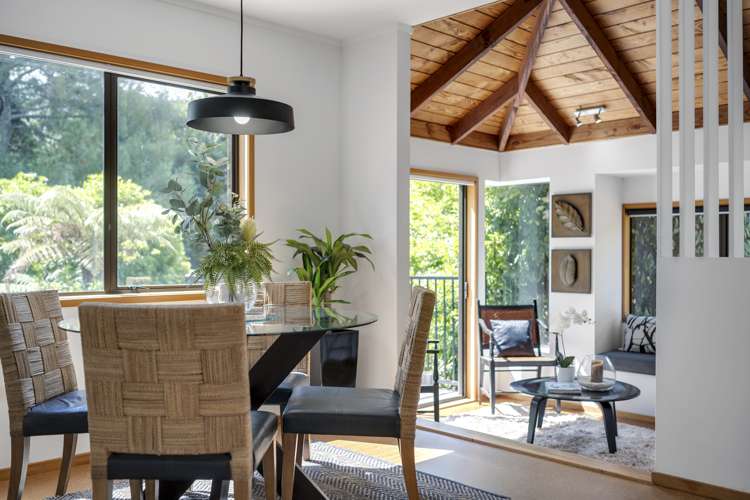 58a Uxbridge Road Mellons Bay_10