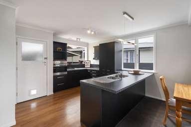 3 Benmore Avenue_3