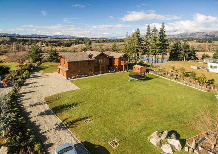 10 Sandys Lane Albert Town_2