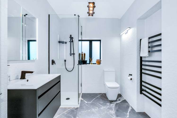 51 Saint Michaels Avenue Point Chevalier_14