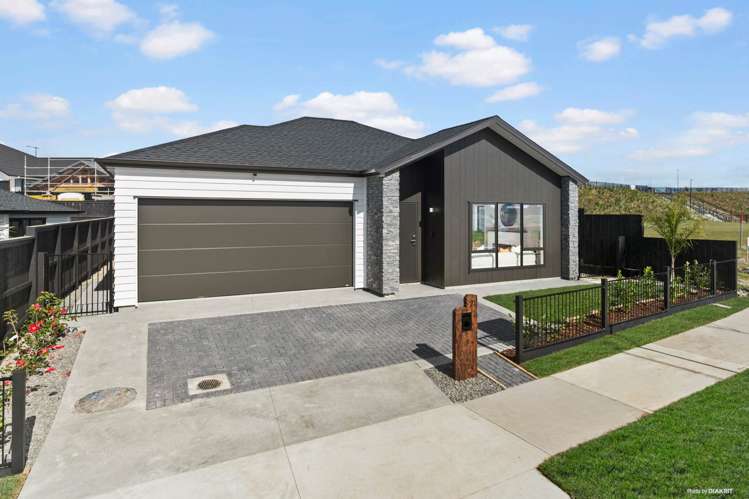 7 Lambert Road_0