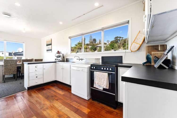 6 Wi Apo Place Wellsford_9