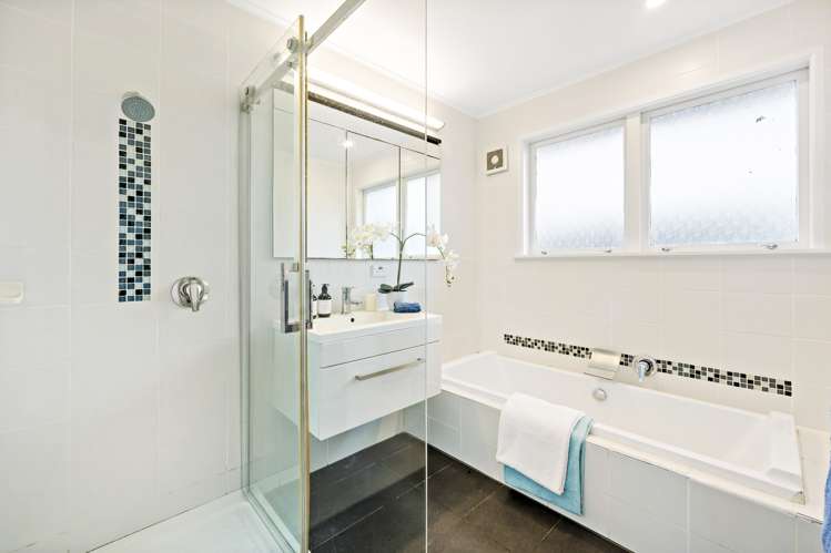 13 Taioma Crescent Te Atatu Peninsula_14