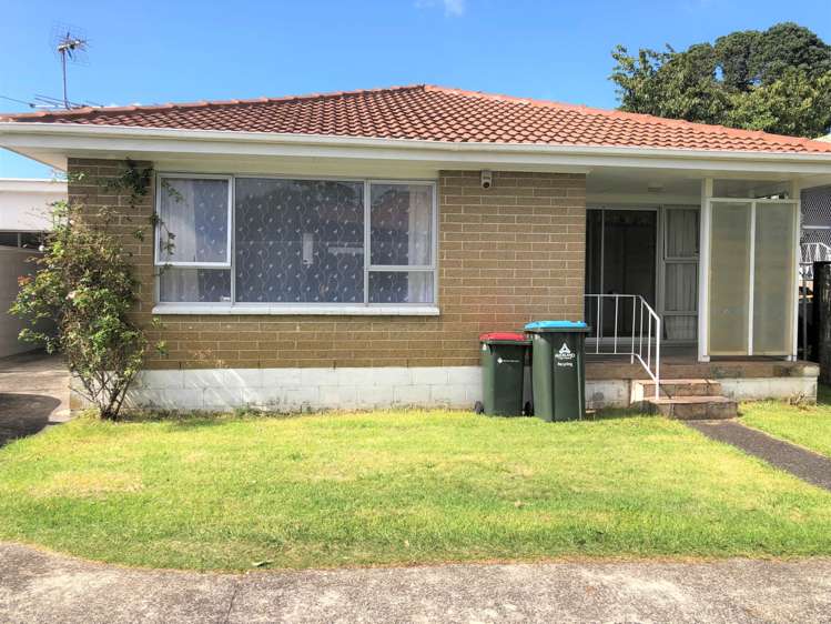 2/73 Moana Avenue One Tree Hill_7