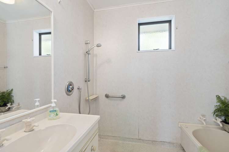 5 Treeton Place Wakefield_11