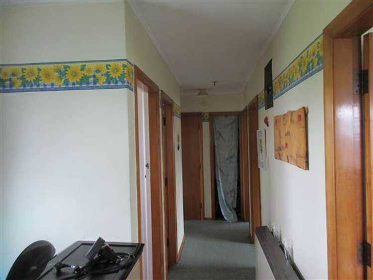 15 Kennard Crescent Karitane_12