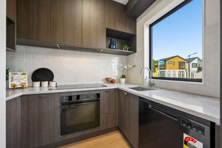 83 Wavecrest Lane Hobsonville_8