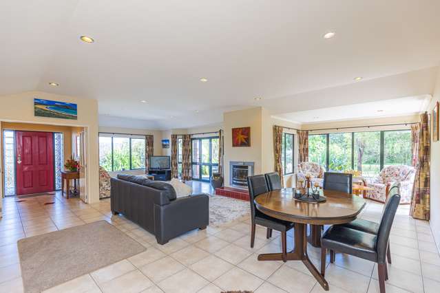 121 Mount View Road Bastia Hill_3