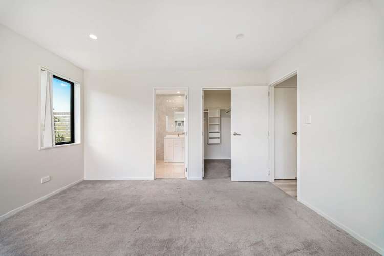 6 Biplane Street Takanini_11