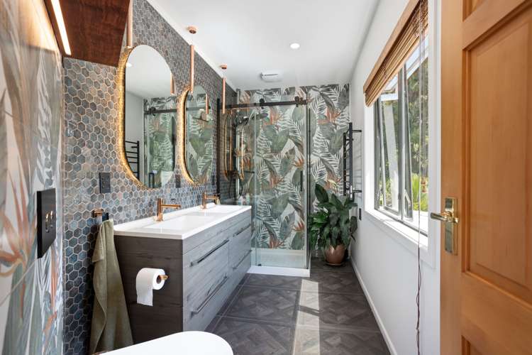 44 Paturoa Road Titirangi_16