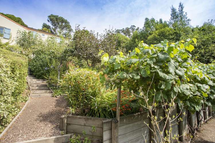 6 Main Road Governors Bay_19