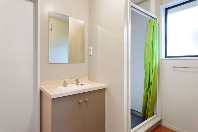 2/22 Moffett Street Islington_6