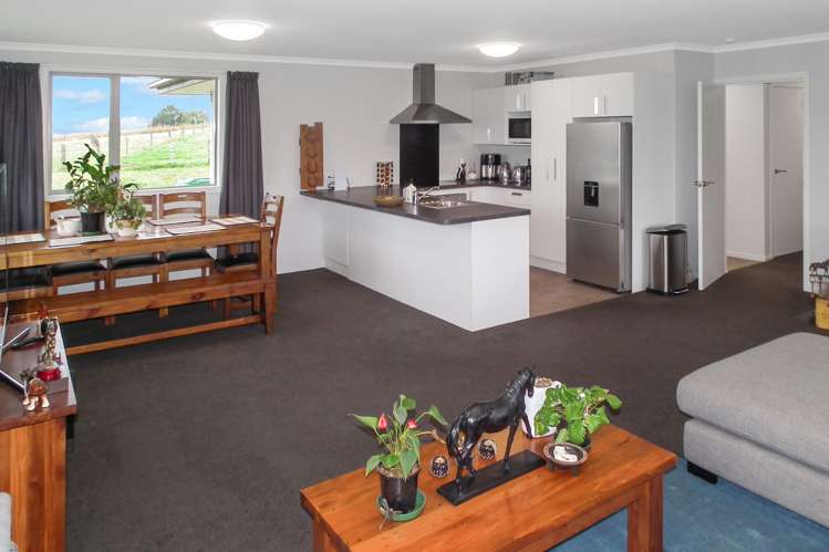 36 Finlays Road Windsor_11