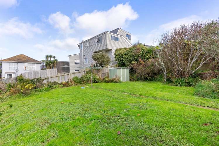 9 Bassett Road Johnsonville_13