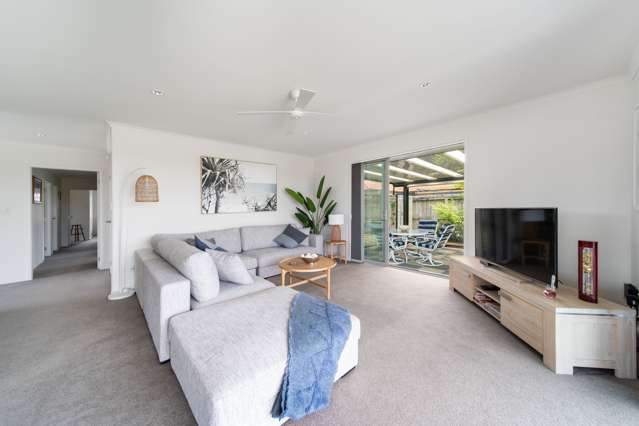 2 Roto View One Tree Point_4