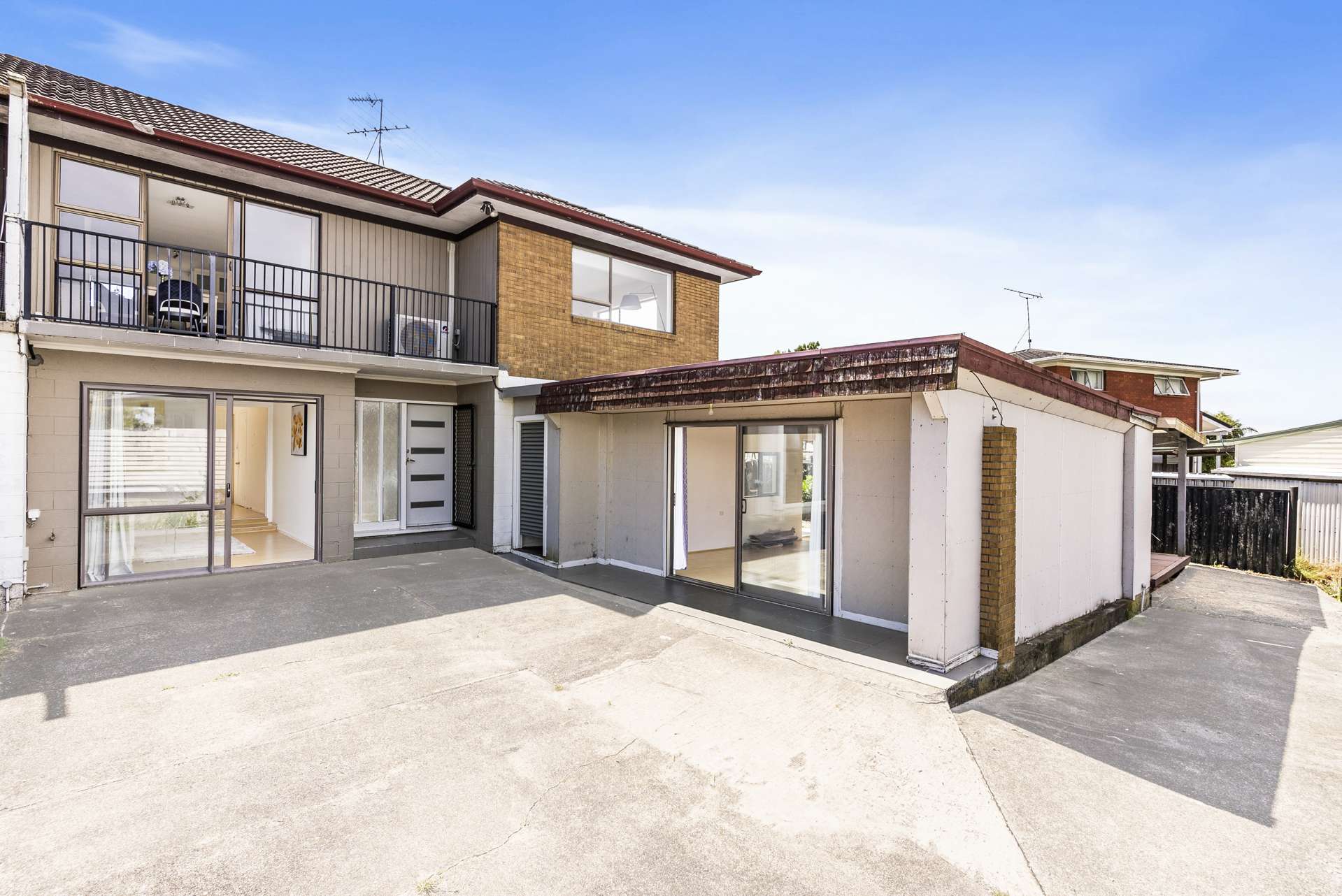 2/14a Kurnell Drive Botany Downs_0