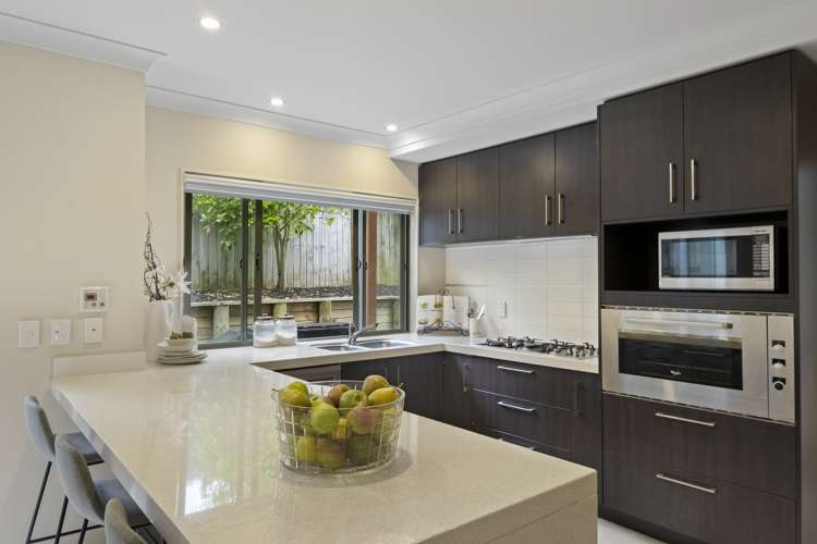6 Solstone Place Flat Bush_9