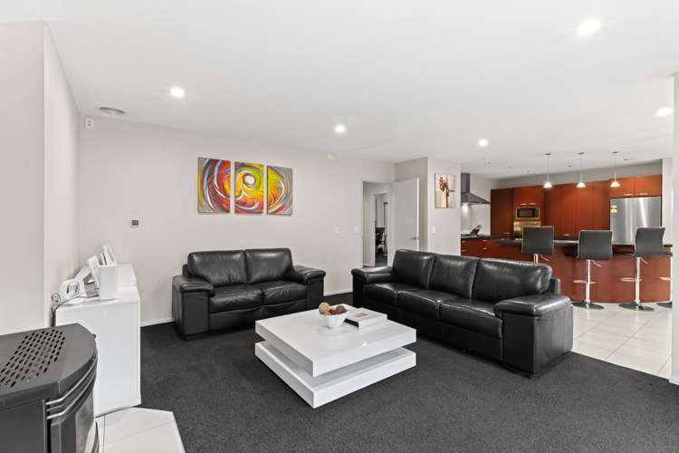 33 Rochester Crescent_4