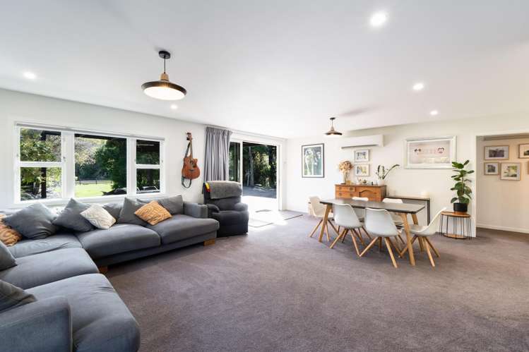 7 Rakiura Parade Otatara_3