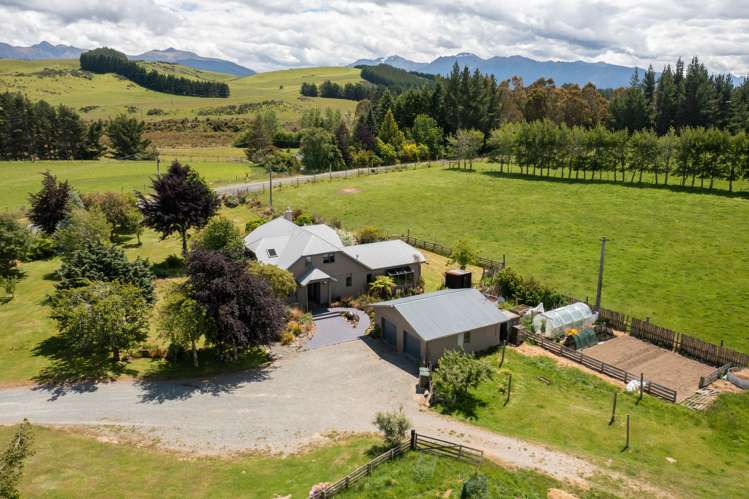 615A Te Anau Mossburn Highway Te Anau_2