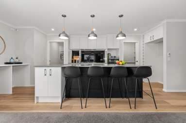 10 Weatherdeck Close_1