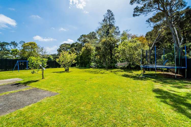 27 Lauderdale Road Birkdale_12