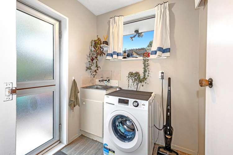 44a Kathleen Crescent Hornby_9